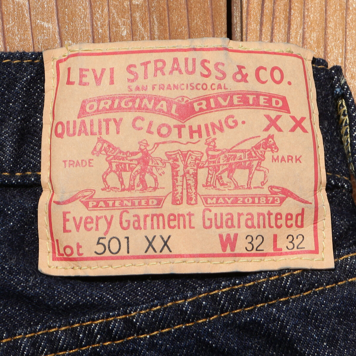 LEVI'S® VINTAGE CLOTHING 1955モデル 501® JEANS NEW RINSE 